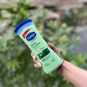 لوسیون بدن وازلین Aloe Soothe